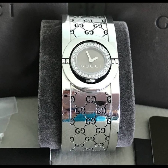 GUCCI TWIRL WATCH W DIAMOND BEZEL GUCCISMA THROUGHOUT BANGLE X WATCH DIAMOND NWB - Picture 2 of 9